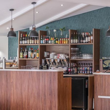 Charme Hotel, Montbeliard Sud Bagian luar foto