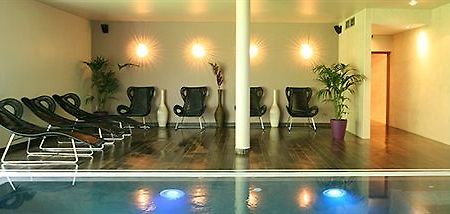 Charme Hotel, Montbeliard Sud Bagian luar foto