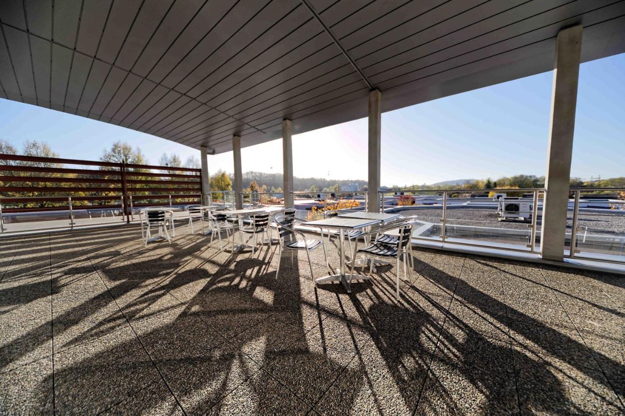 Charme Hotel, Montbeliard Sud Bagian luar foto