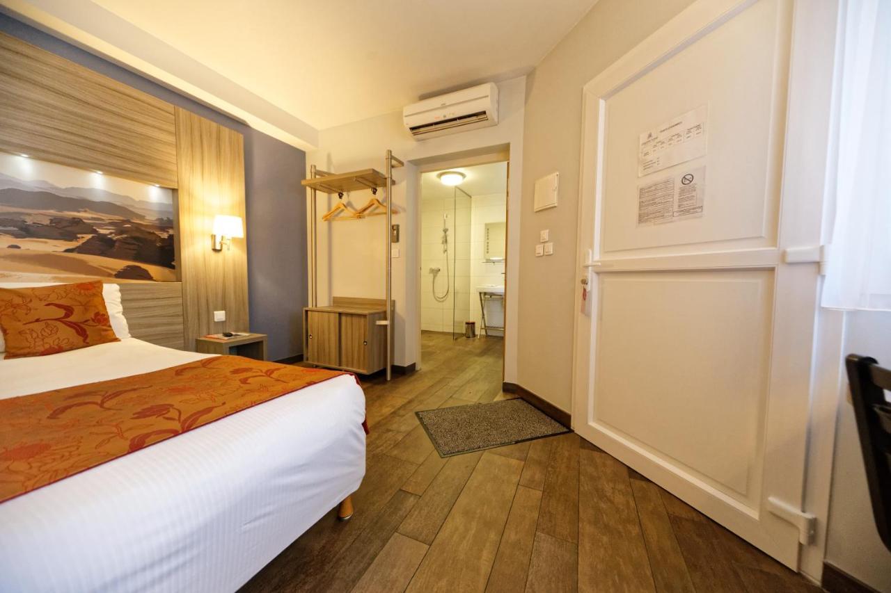Charme Hotel, Montbeliard Sud Bagian luar foto