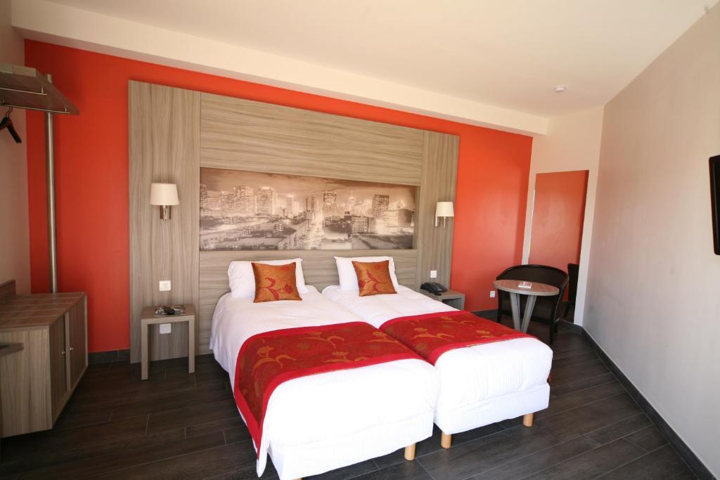Charme Hotel, Montbeliard Sud Ruang foto